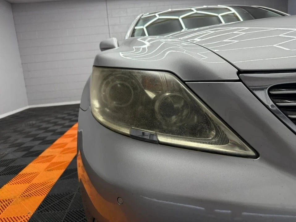 2008 Lexus LS 4th Gen - Image 12 of 20