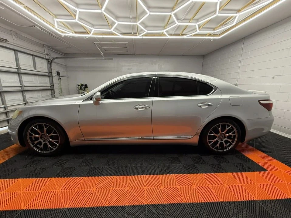 2008 Lexus LS 4th Gen - Image 14 of 20