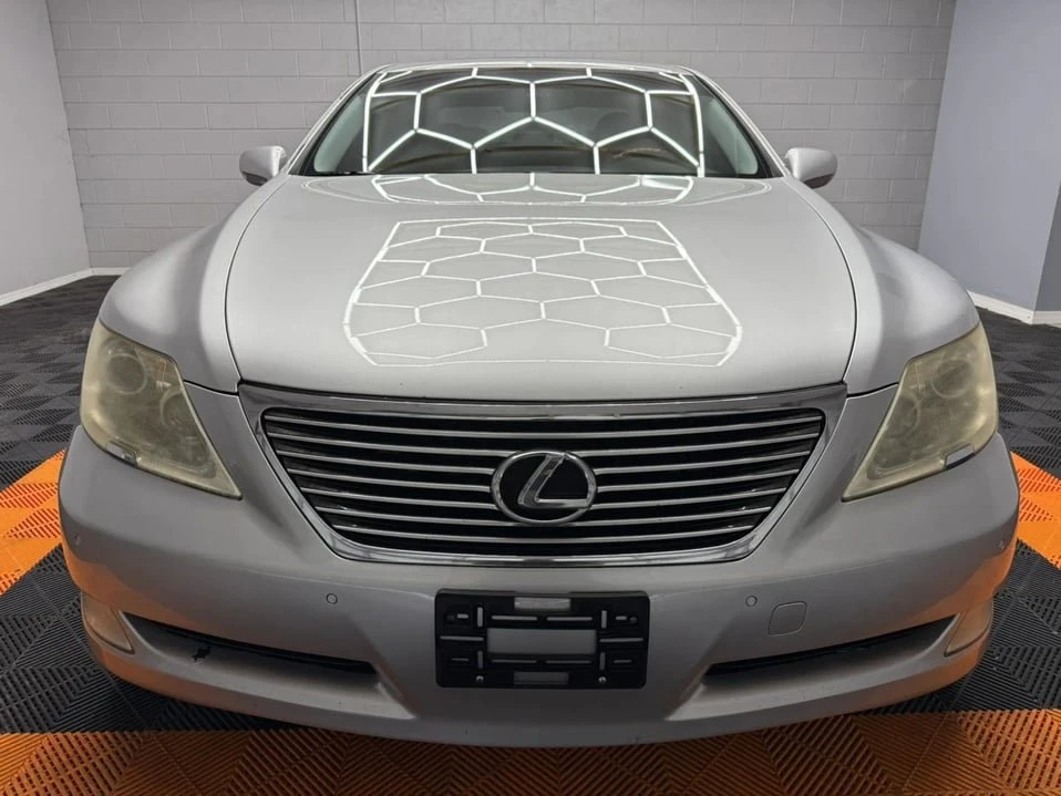 2008 Lexus LS 4th Gen - Image 2 of 20