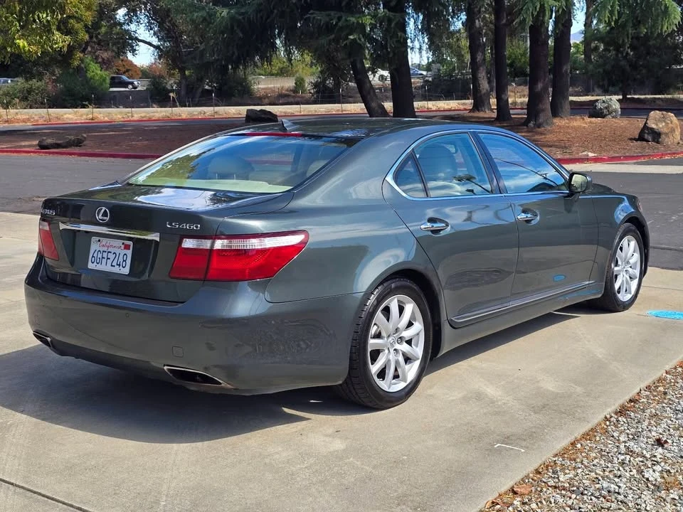 2008 Lexus LS 4th Gen - Image 8 of 10