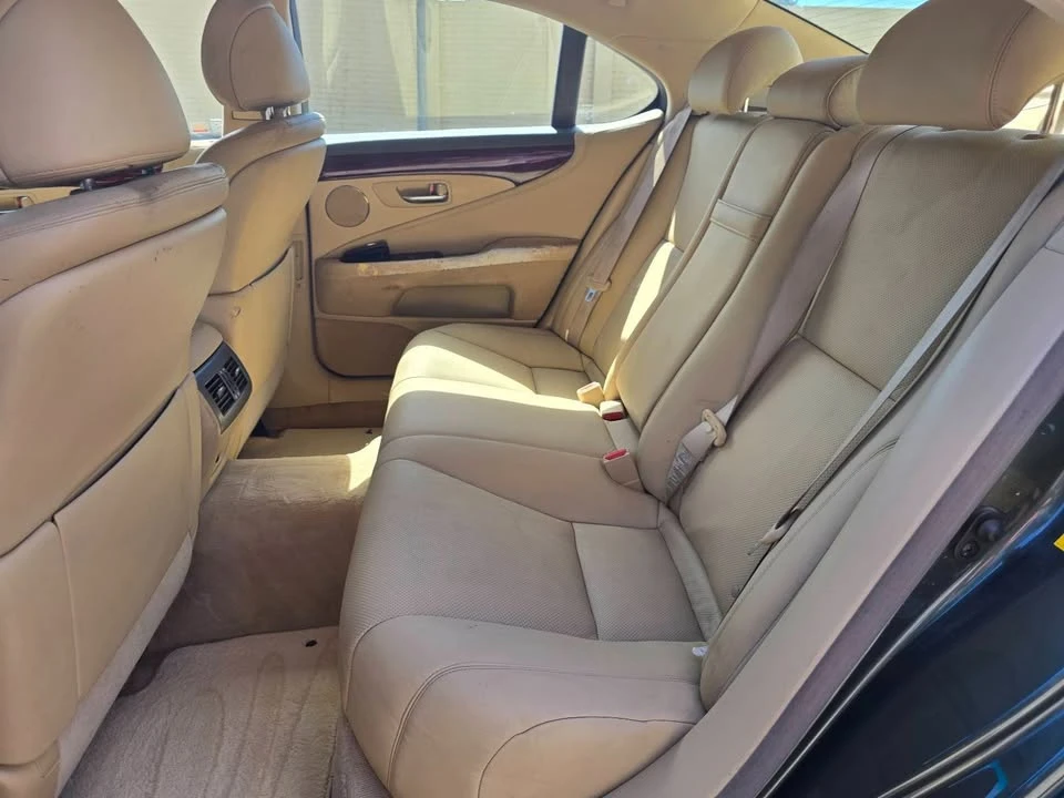 2008 Lexus LS 4th Gen - Image 5 of 10