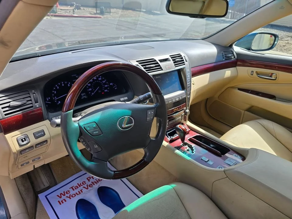 2008 Lexus LS 4th Gen - Image 4 of 10