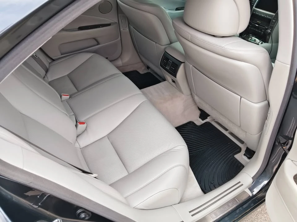 2008 Lexus LS 4th Gen - Image 13 of 19
