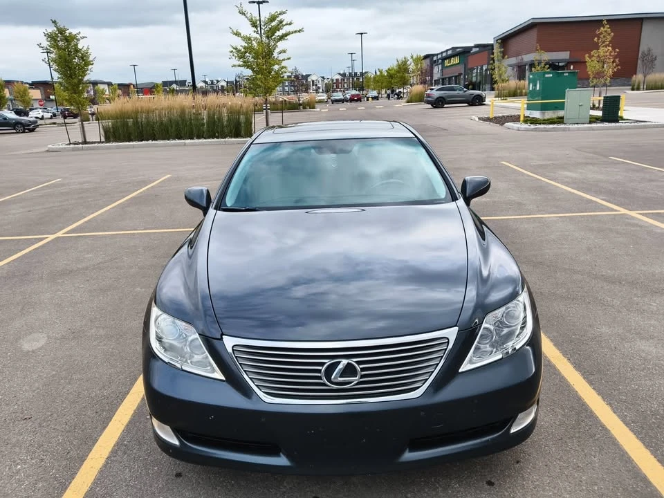 2008 Lexus LS 4th Gen - Image 5 of 19
