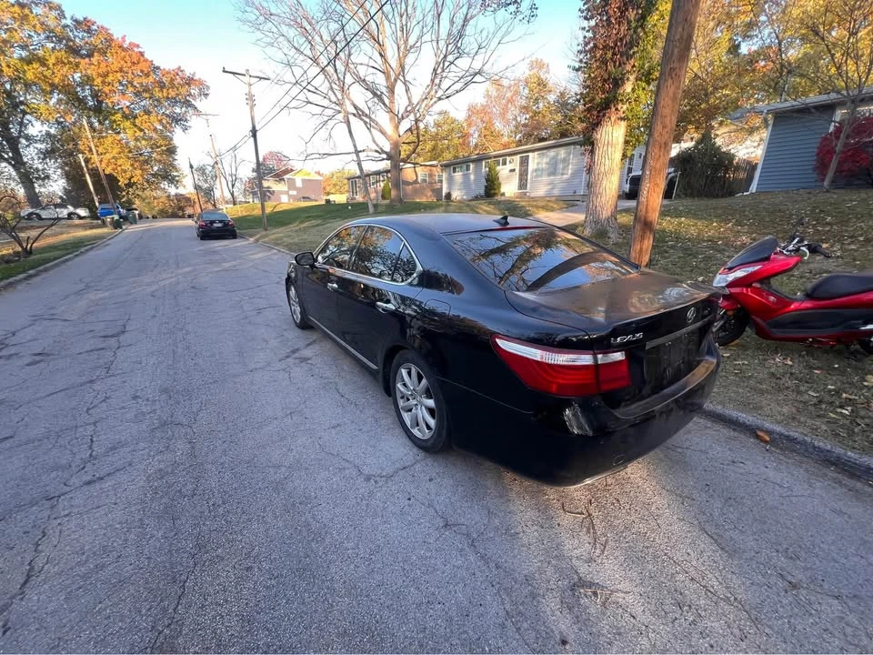 2008 Lexus LS 4th Gen - Image 3 of 5