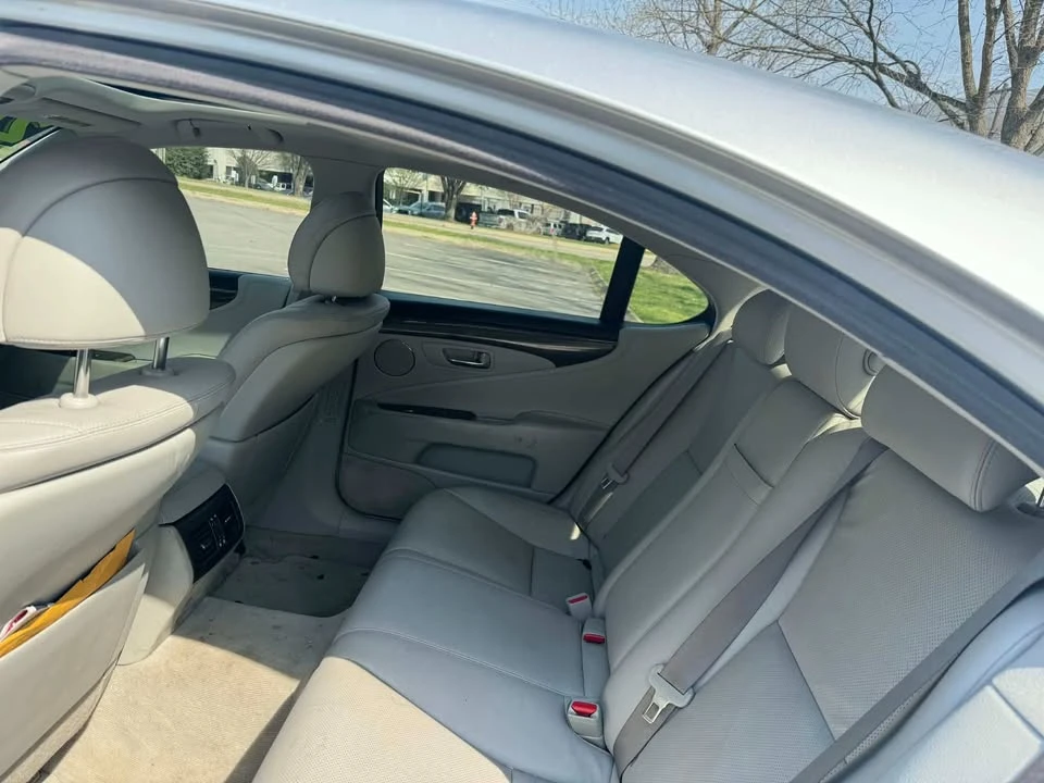 2008 Lexus LS 4th Gen - Image 10 of 13