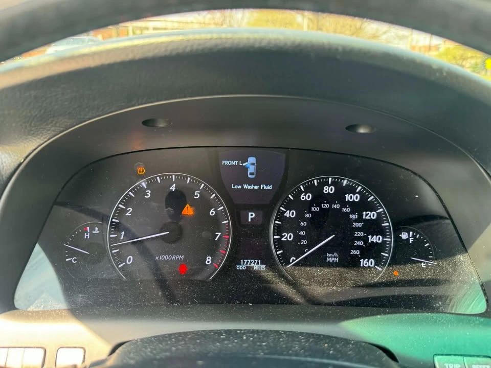 2008 Lexus LS 4th Gen - Image 12 of 13