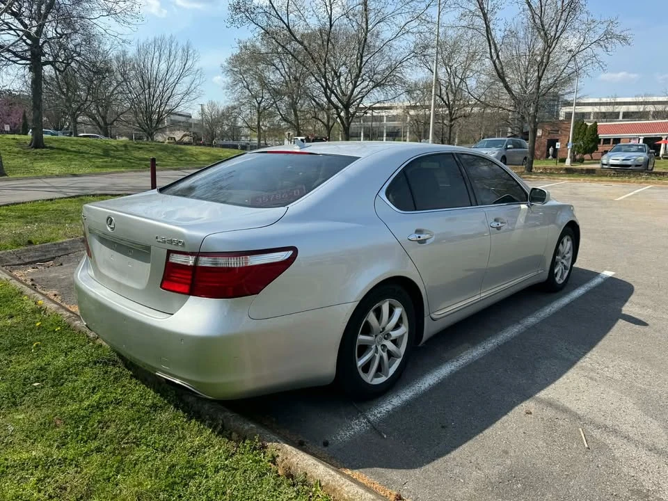 2008 Lexus LS 4th Gen - Image 3 of 13