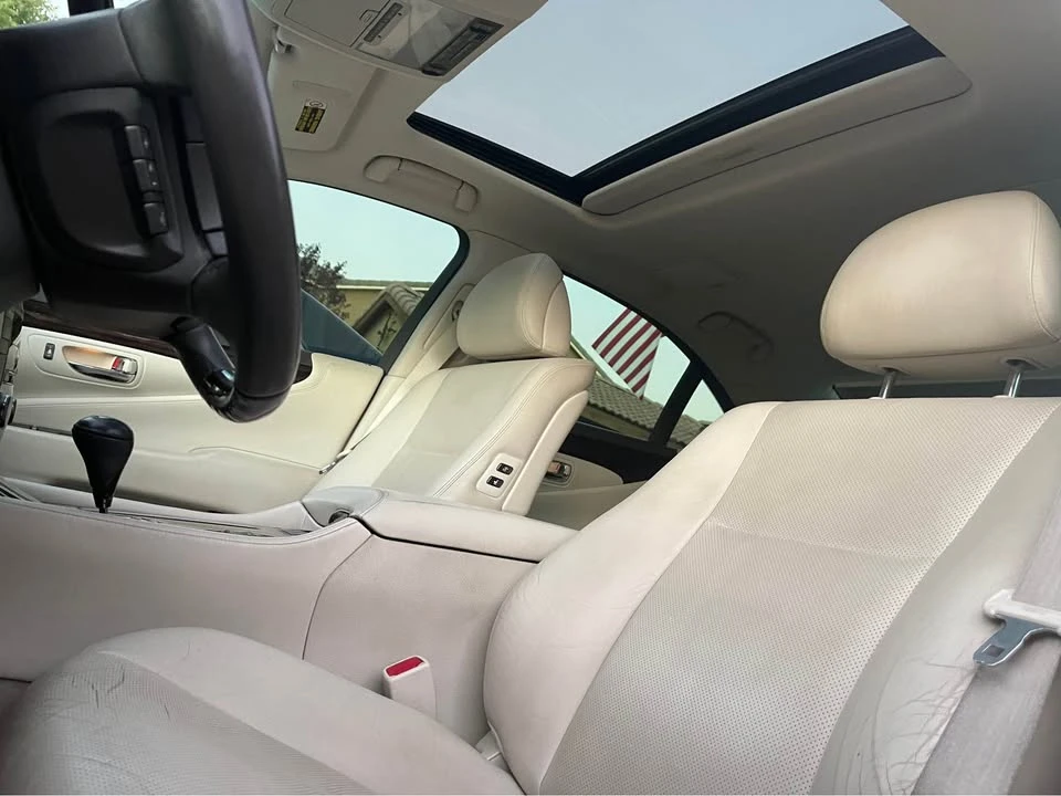 2008 Lexus LC - Image 7 of 8