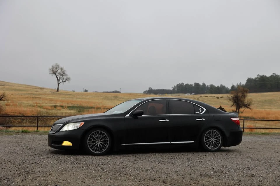 2008 Lexus LS 4th Gen - Image 2 of 8