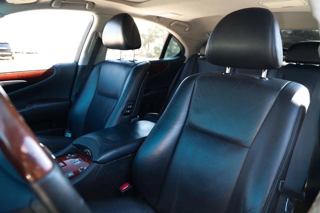 2008 Lexus LS 4th Gen - Image 6 of 12