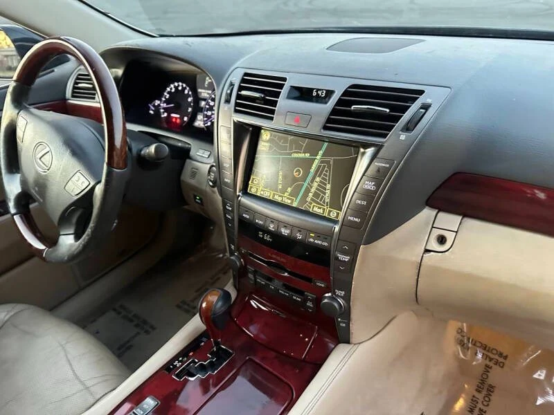 2008 Lexus LS 4th Gen - Image 11 of 20