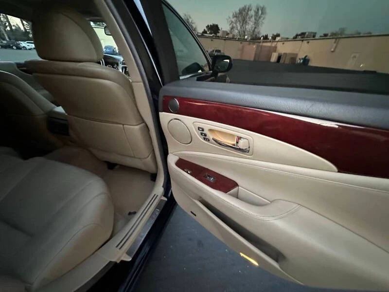2008 Lexus LS 4th Gen - Image 18 of 20