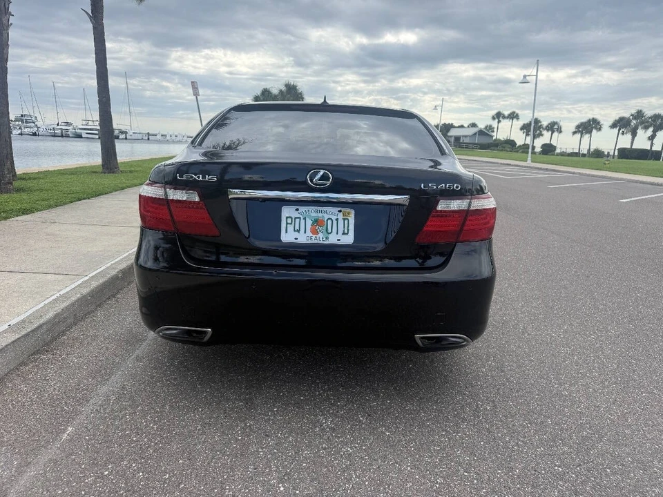 2008 Lexus LS 4th Gen - Image 9 of 31