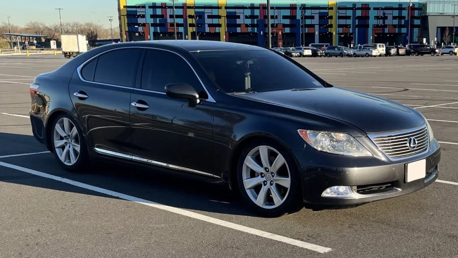 2008 Lexus LS 4th Gen - Image 15 of 17
