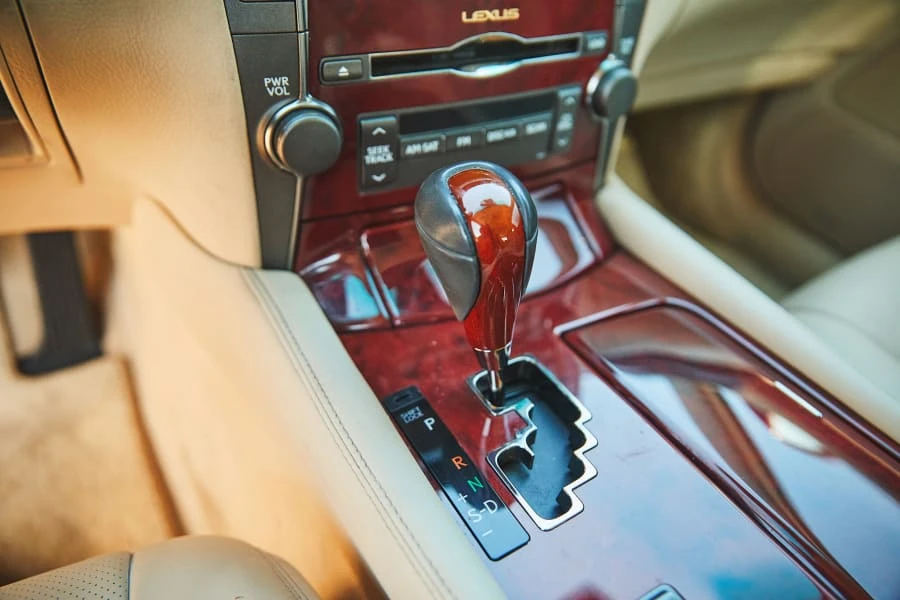 2008 Lexus LS 4th Gen - Image 5 of 15