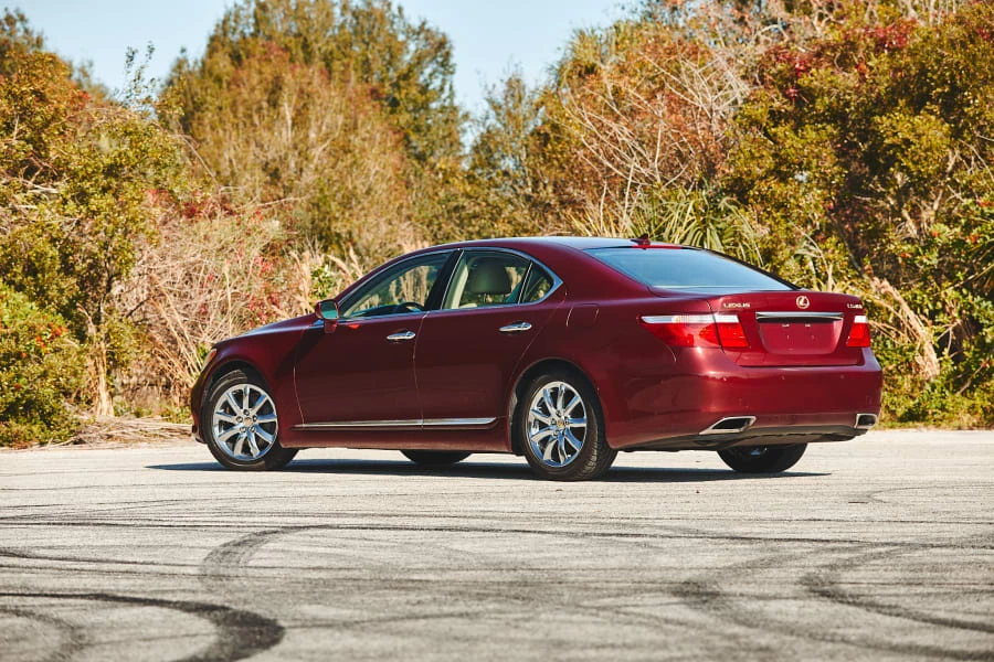 2008 Lexus LS 4th Gen - Image 3 of 15
