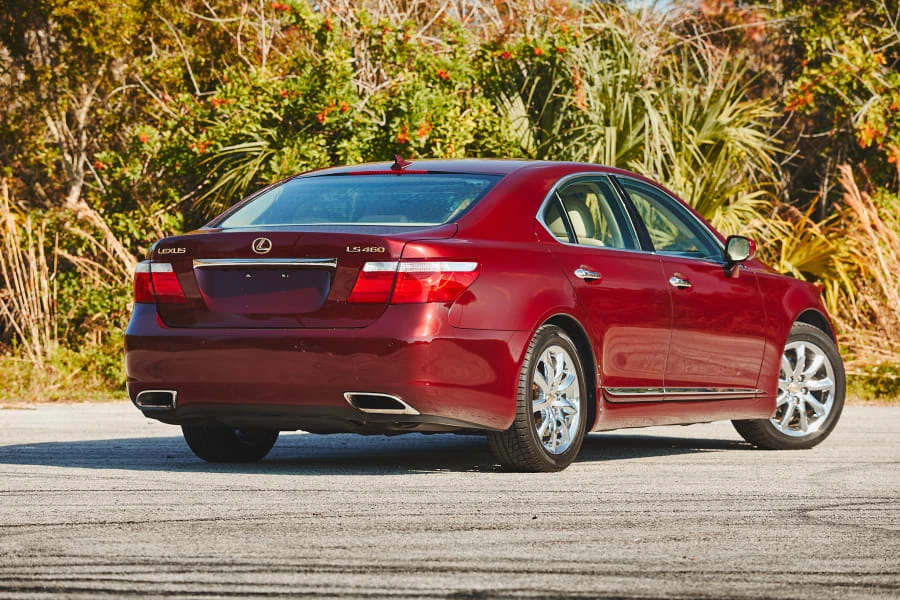 2008 Lexus LS 4th Gen - Image 11 of 15