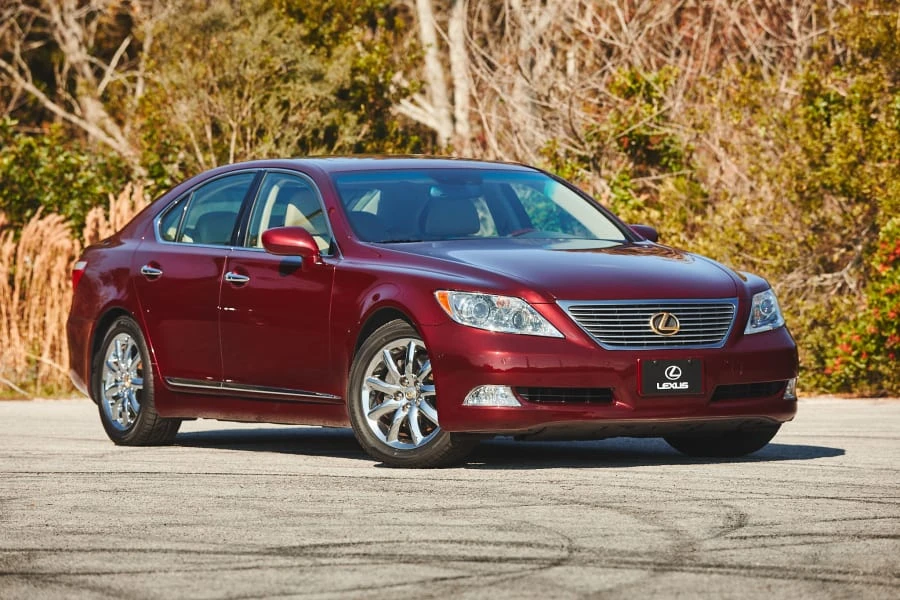 2008 Lexus LS 4th Gen - Image 14 of 15