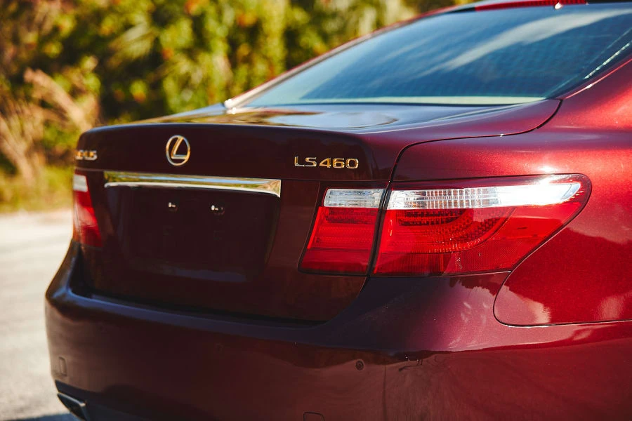 2008 Lexus LS 4th Gen - Image 15 of 15