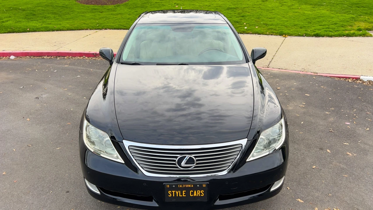 2008 Lexus LS 4th Gen - Image 23 of 31