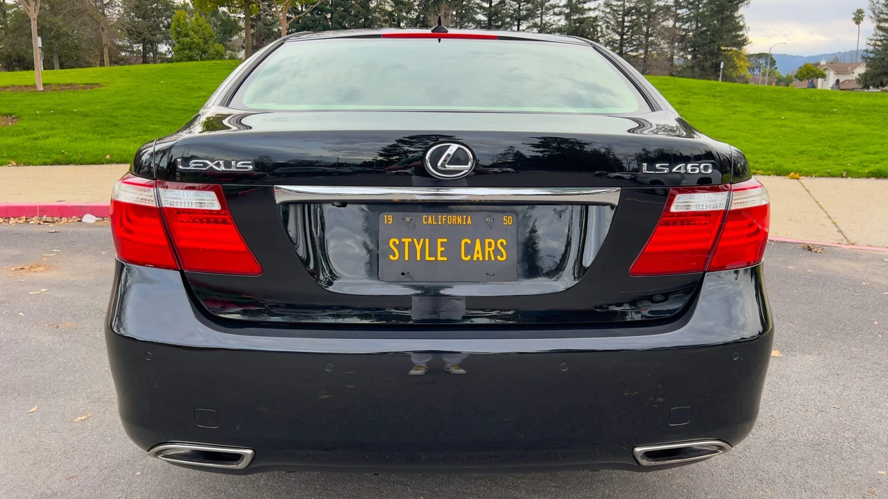 2008 Lexus LS 4th Gen - Image 12 of 31