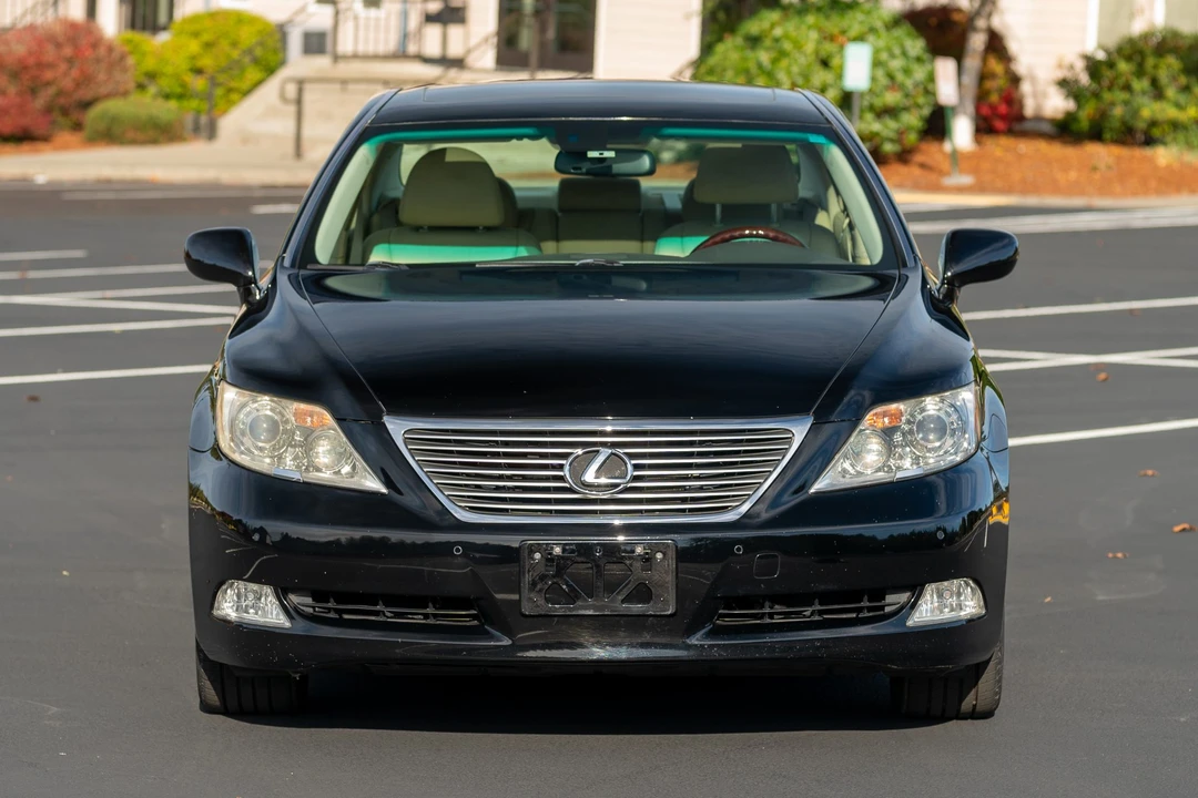 2008 Lexus LS 4th Gen - Image 24 of 31