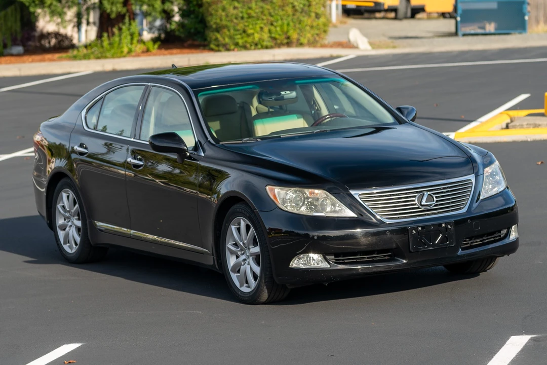 2008 Lexus LS 4th Gen - Image 23 of 31