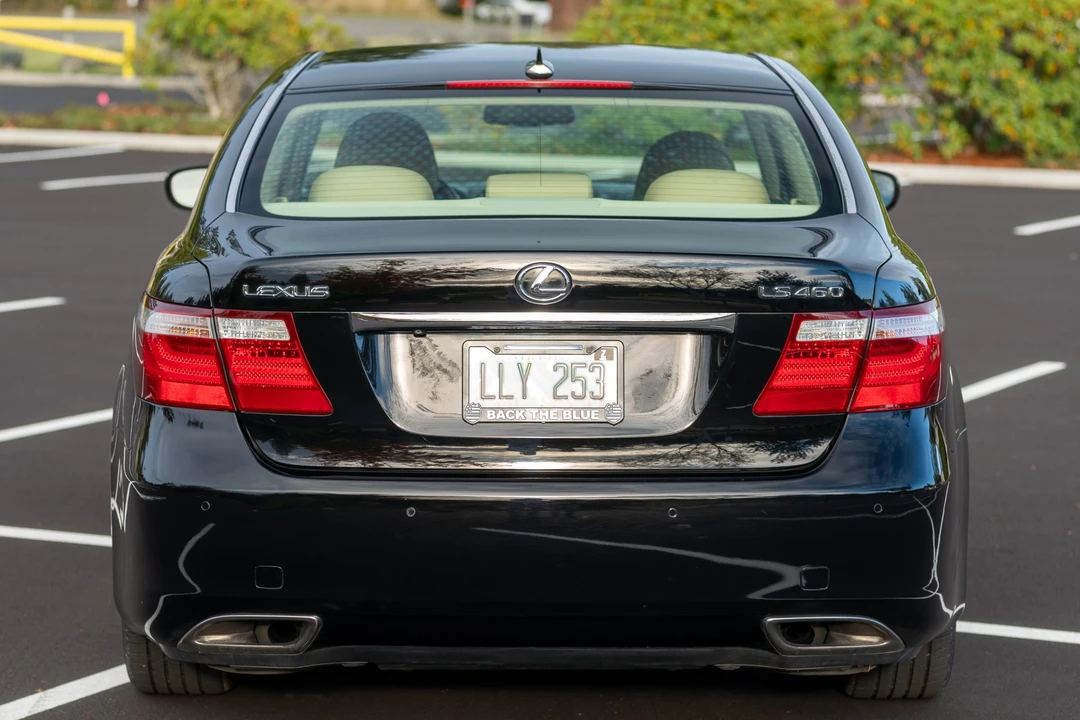 2008 Lexus LS 4th Gen - Image 12 of 31
