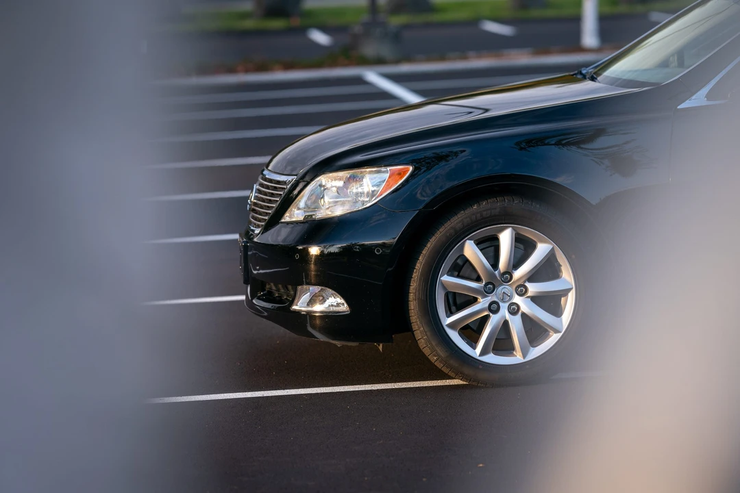 2008 Lexus LS 4th Gen - Image 29 of 31