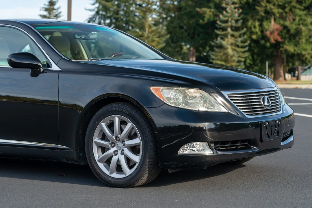 2008 Lexus LS 4th Gen - Image 31 of 31
