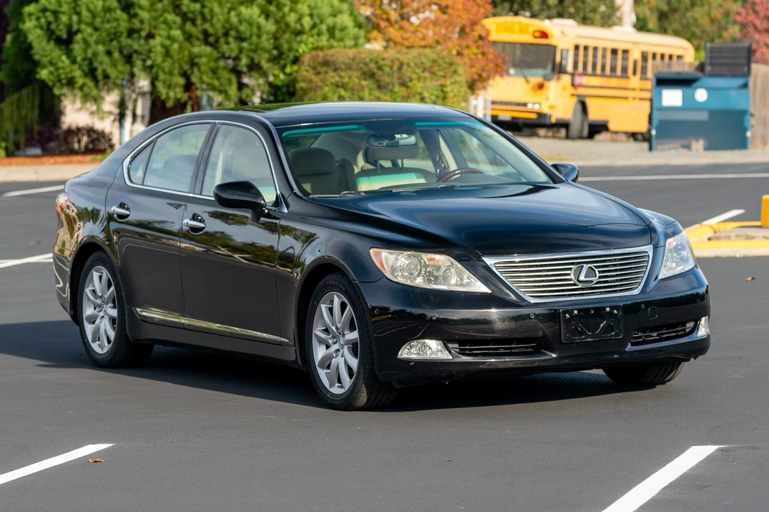 2008 Lexus LS 4th Gen - Image 22 of 31
