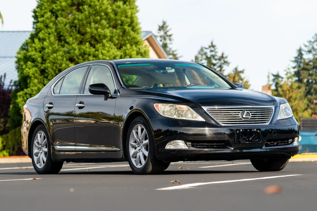 2008 Lexus LS 4th Gen - Image 21 of 31