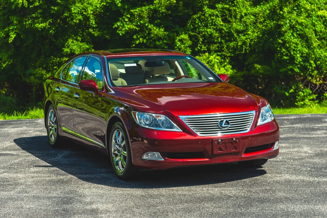 2008 Lexus LS 4th Gen - Image 13 of 31