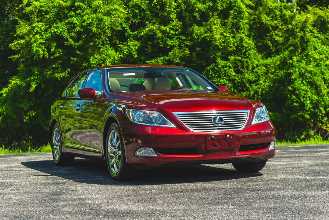 2008 Lexus LS 4th Gen - Image 14 of 31