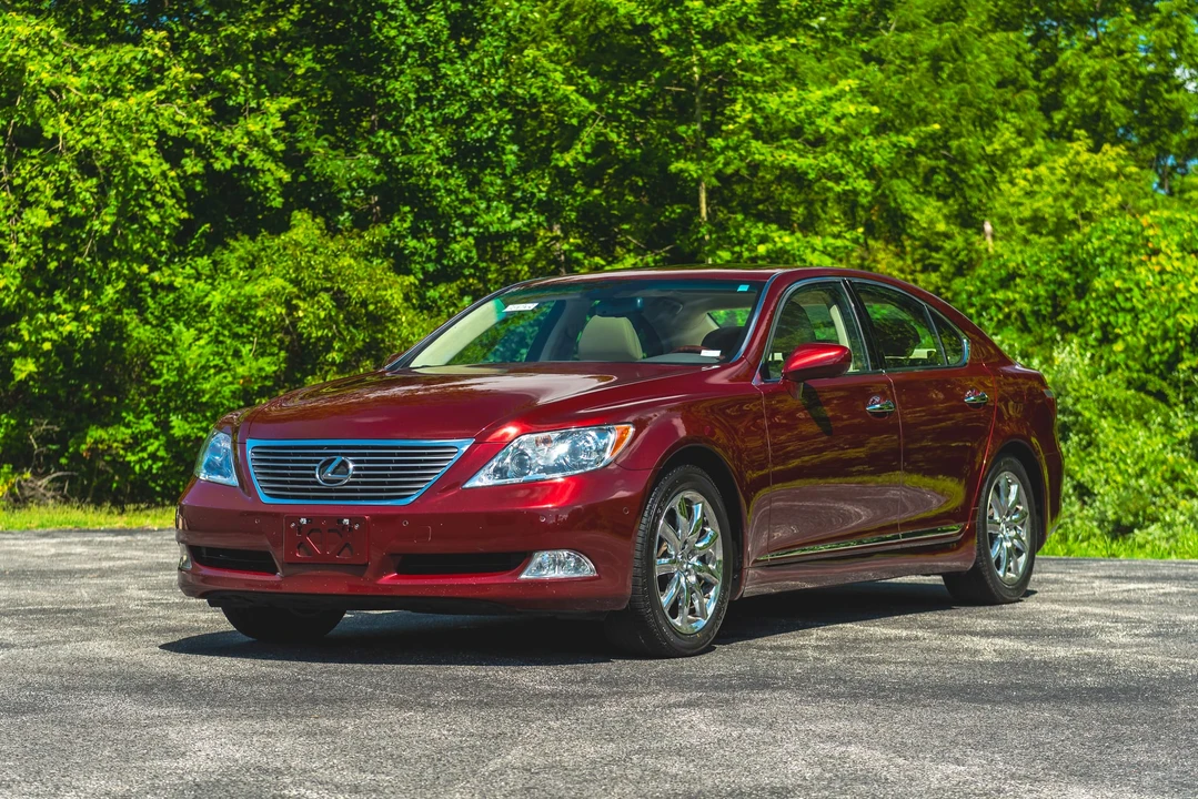 2008 Lexus LS 4th Gen - Image 7 of 31