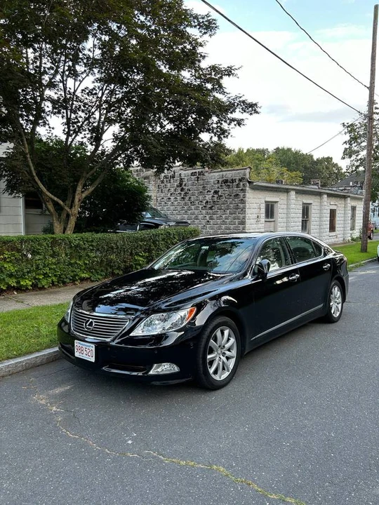 2008 Lexus LS 4th Gen - Image 7 of 12
