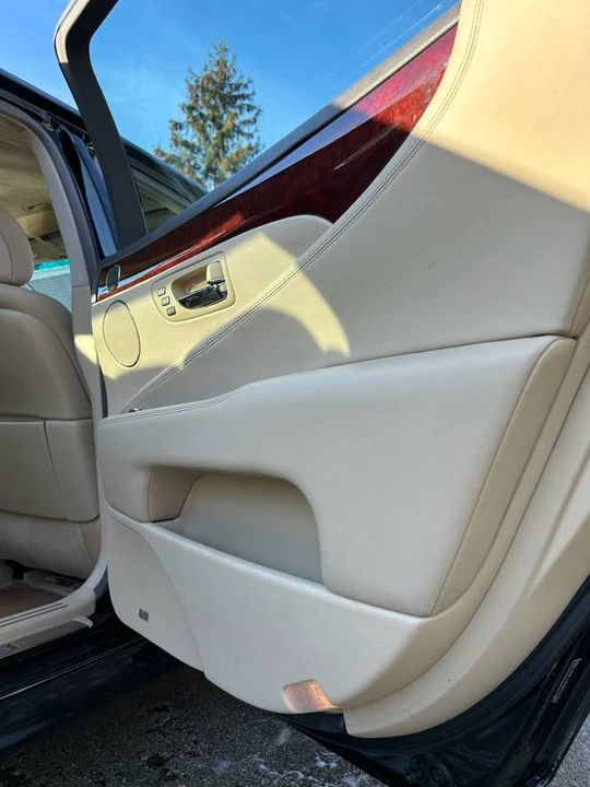2008 Lexus LS 4th Gen - Image 4 of 12