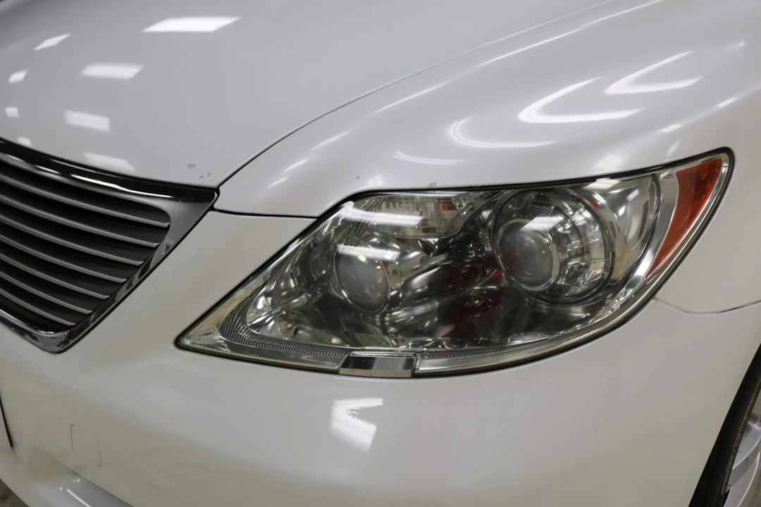 2008 Lexus LS 4th Gen - Image 24 of 31