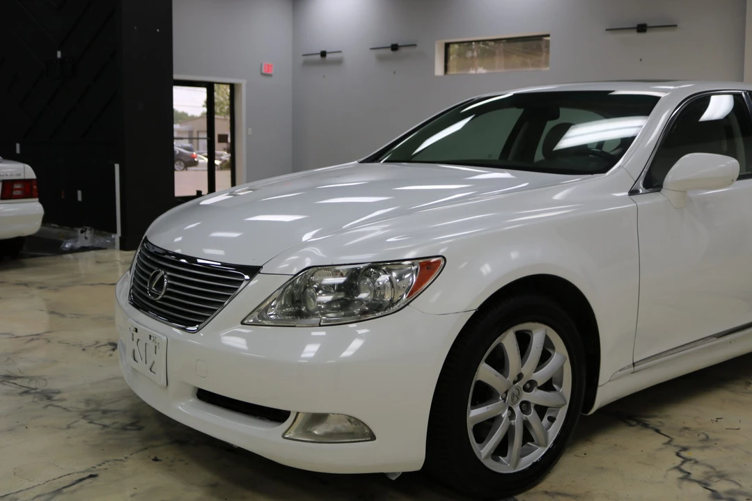 2008 Lexus LS 4th Gen - Image 11 of 31