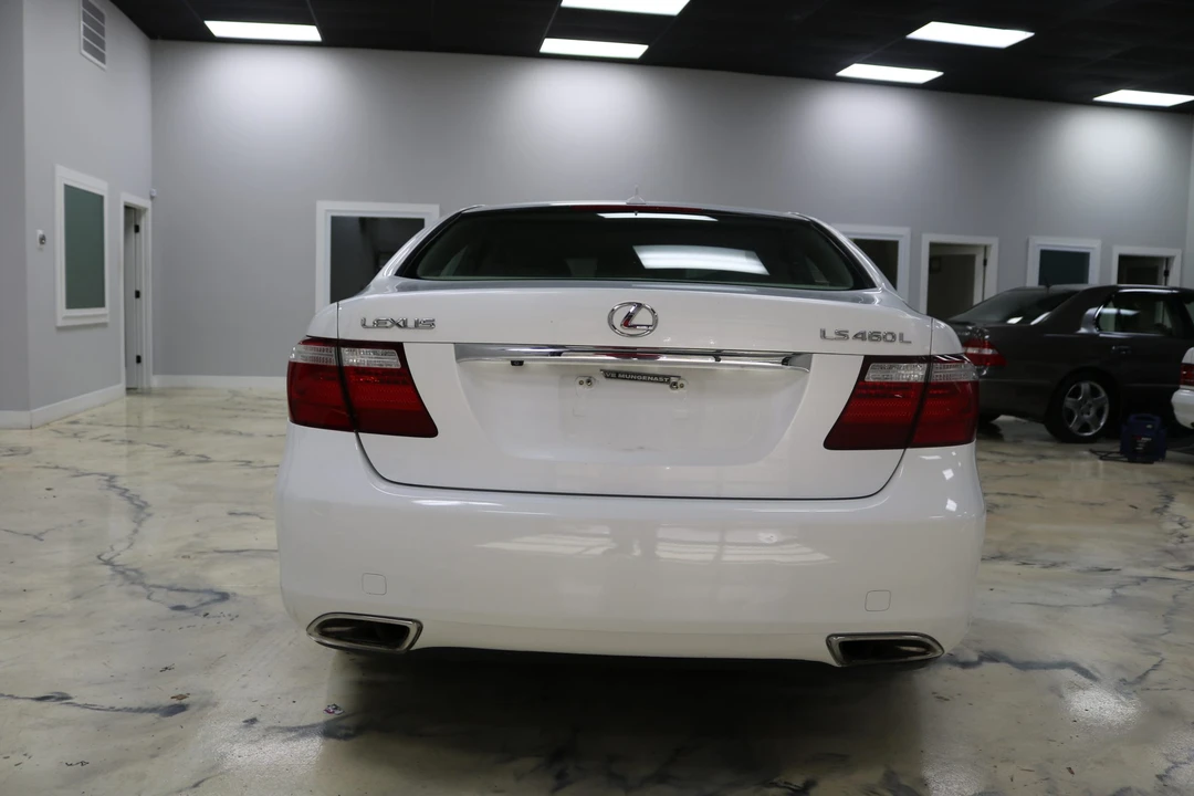 2008 Lexus LS 4th Gen - Image 8 of 31