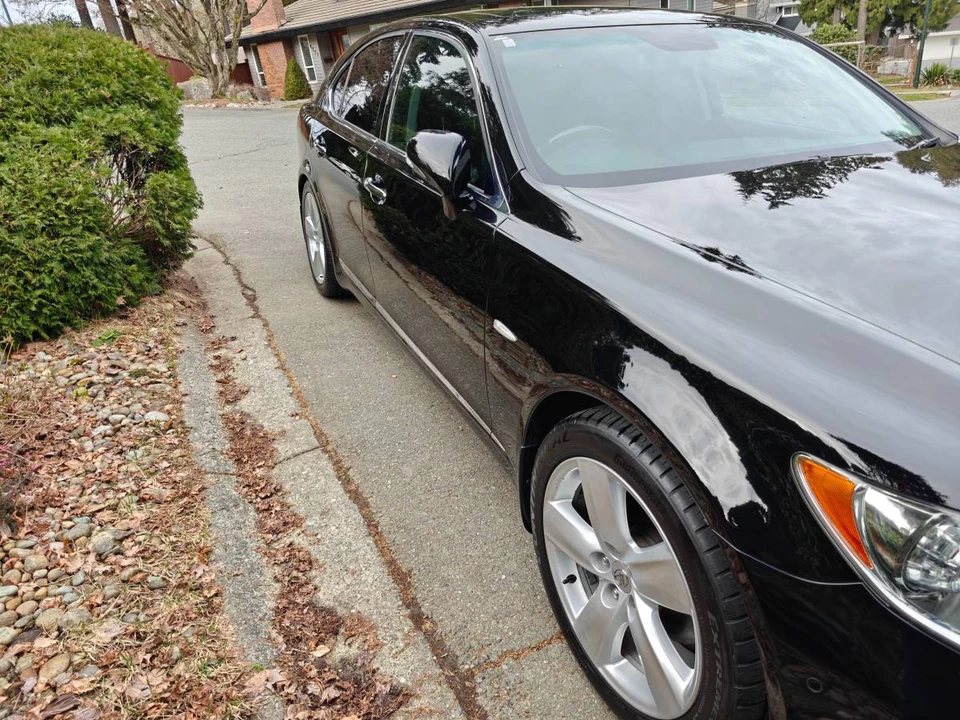 2008 Lexus LS 4th Gen - Image 3 of 8