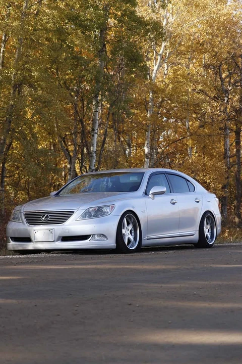 2008 Lexus LS 4th Gen - Image 8 of 11