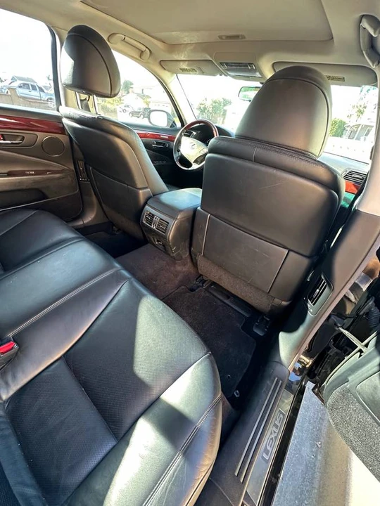 2008 Lexus LS 4th Gen - Image 3 of 12