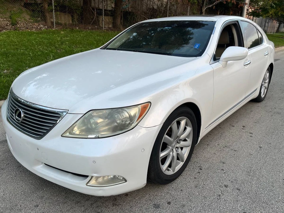 2008 Lexus LS 4th Gen - Image 2 of 22