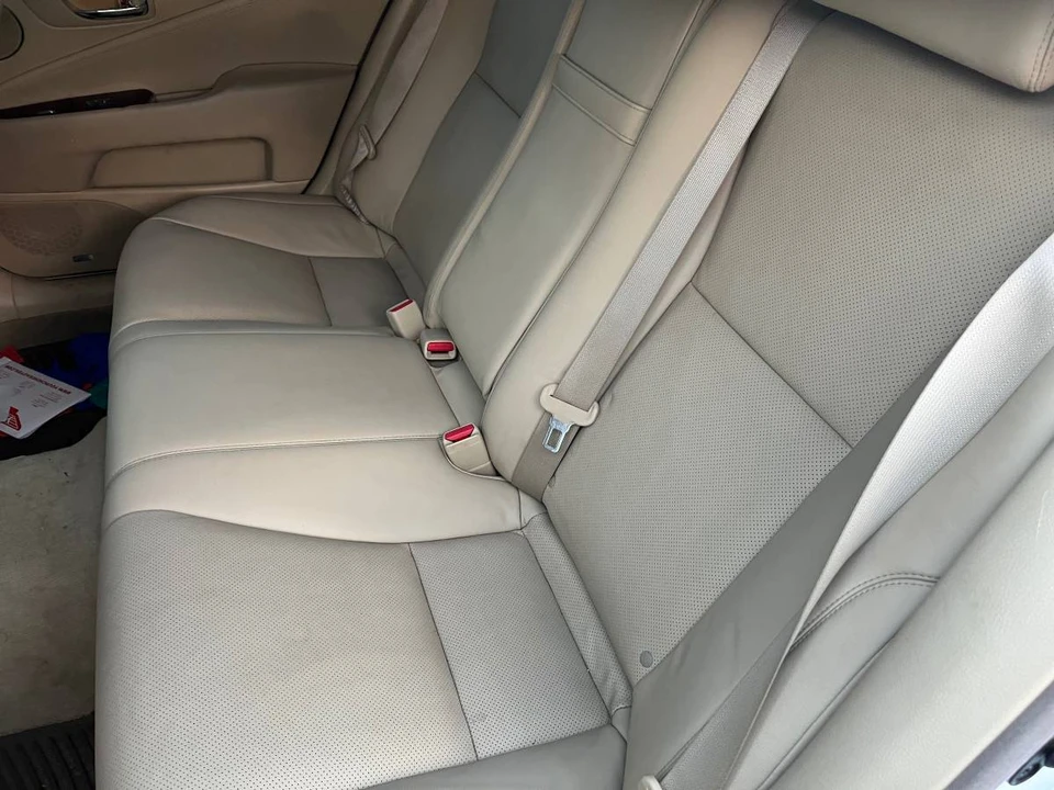 2008 Lexus LS 4th Gen - Image 13 of 22