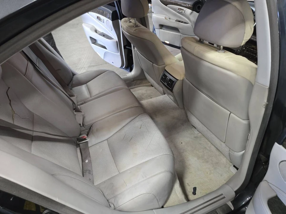 2008 Lexus LS 4th Gen - Image 7 of 9