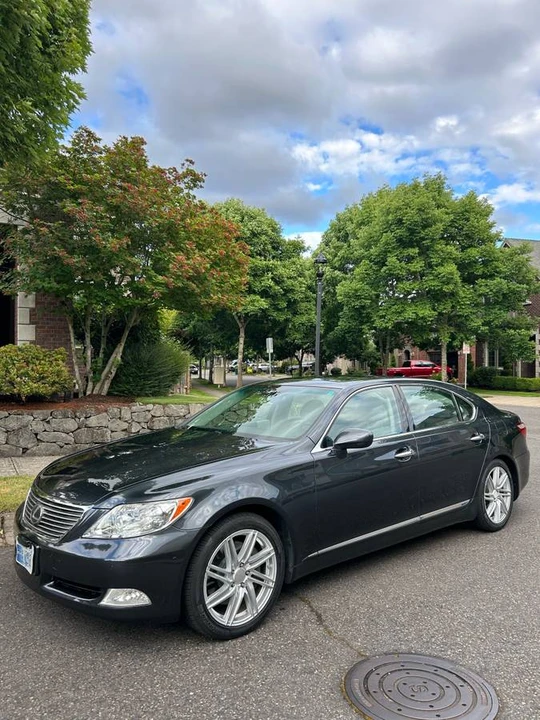 2008 Lexus LS 4th Gen - Image 18 of 21