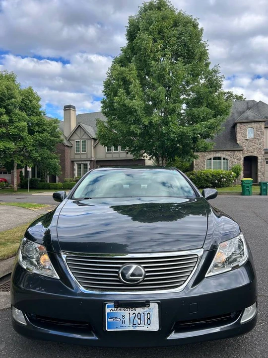 2008 Lexus LS 4th Gen - Image 5 of 21