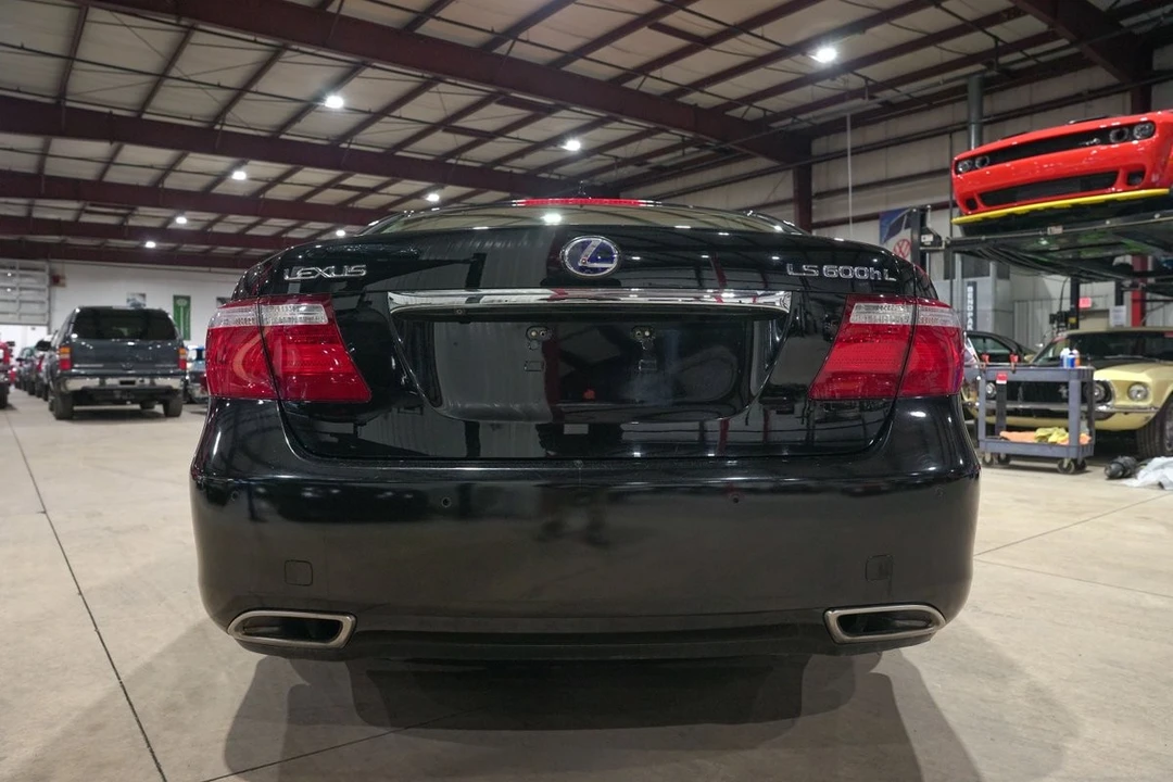 2008 Lexus LS 4th Gen - Image 7 of 12